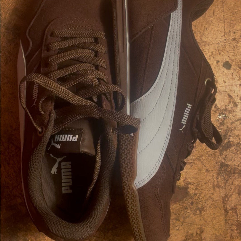 Puma Women’s Dark Brown Sneakers